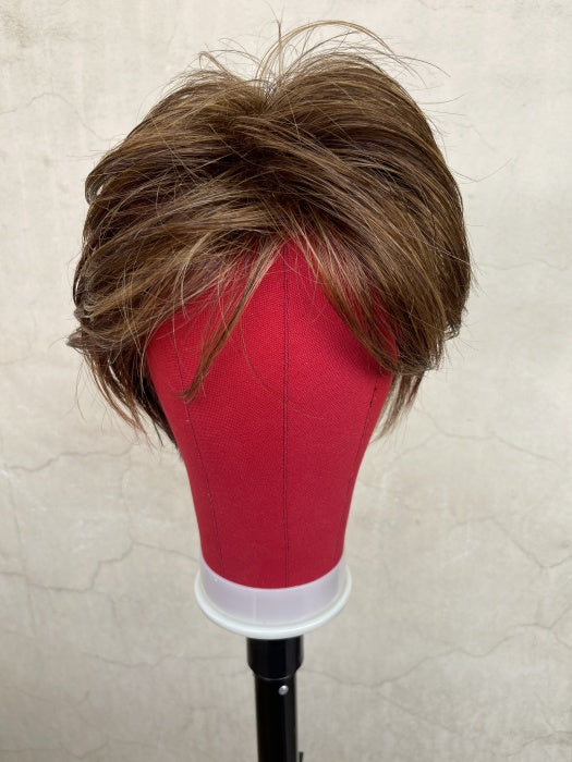 Flattering Short Straight Layered Synthetic Wigs By imwigs®