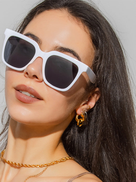 Sonnenbrille für Damen im klassischen Vintage-Stil