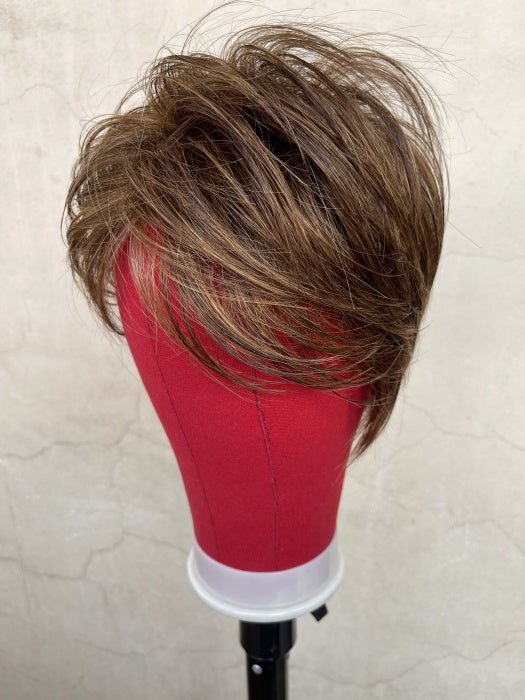 Flattering Short Straight Layered Synthetic Wigs By imwigs®